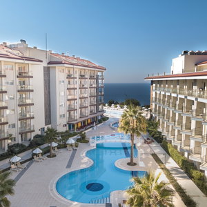 Sejur Ramada Hotel Suites By Wyndham Kusadasi vacanta Kusadasi