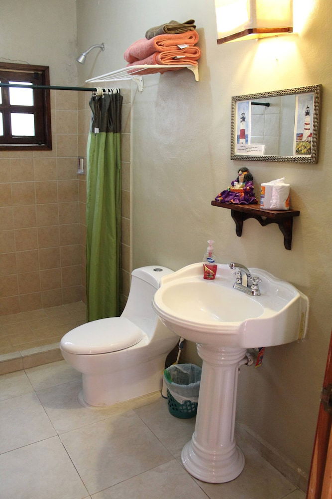Hotel Cancun Guest House 3 Near Ado Bus Terminal And 25 Min Fromto Airport By Shuttle