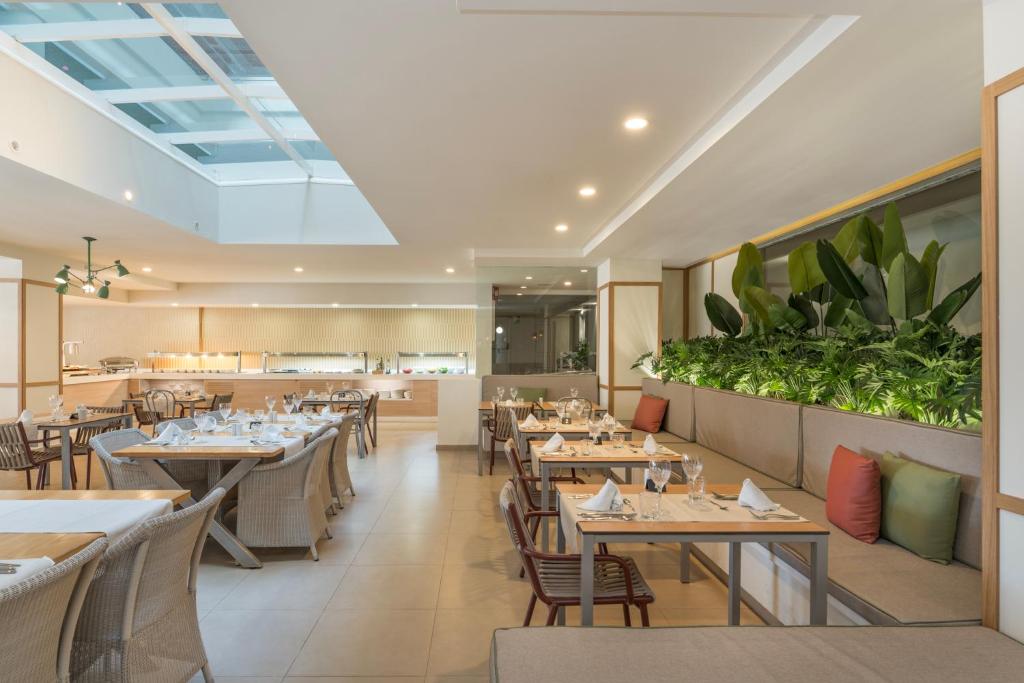 Hotel Livvo Anamar Suites