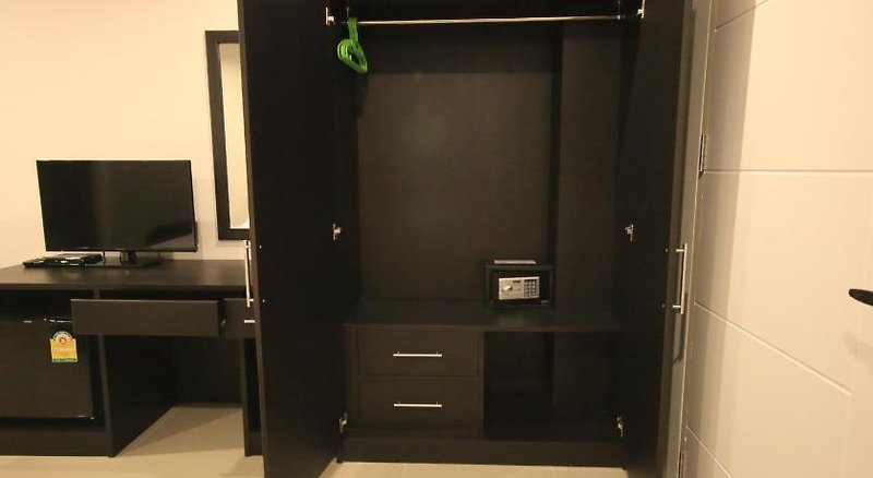 Hotel Karon Sea Side