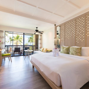 Sejur Katathani Phuket Beach Resort vacanta Karon Beach