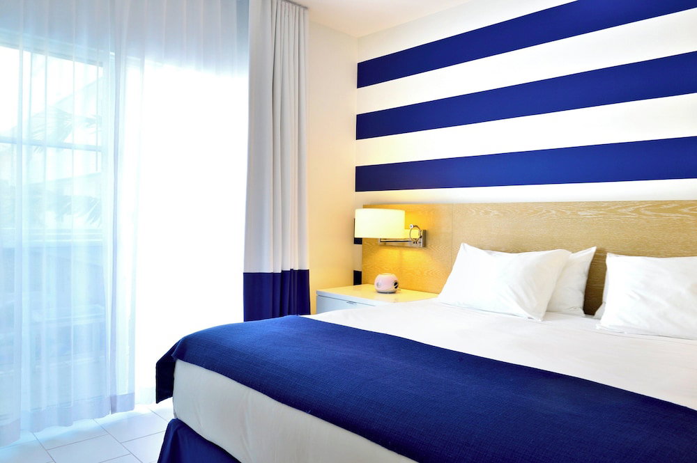 Pestana South Beach Art Deco Miami