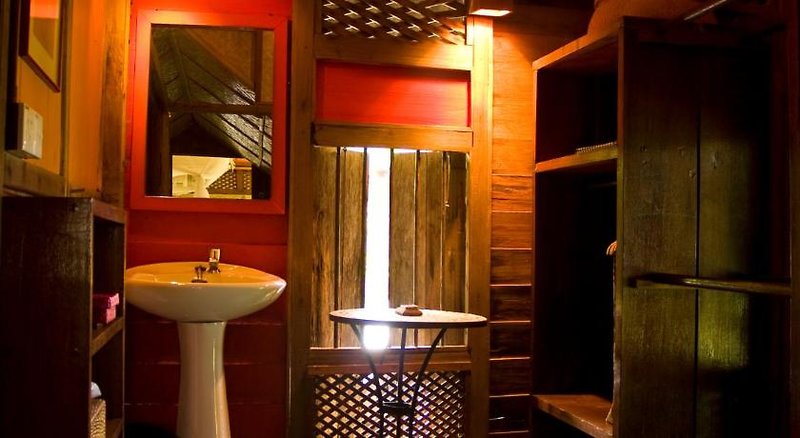 Hotel Bon Ton Antique Wooden Villas