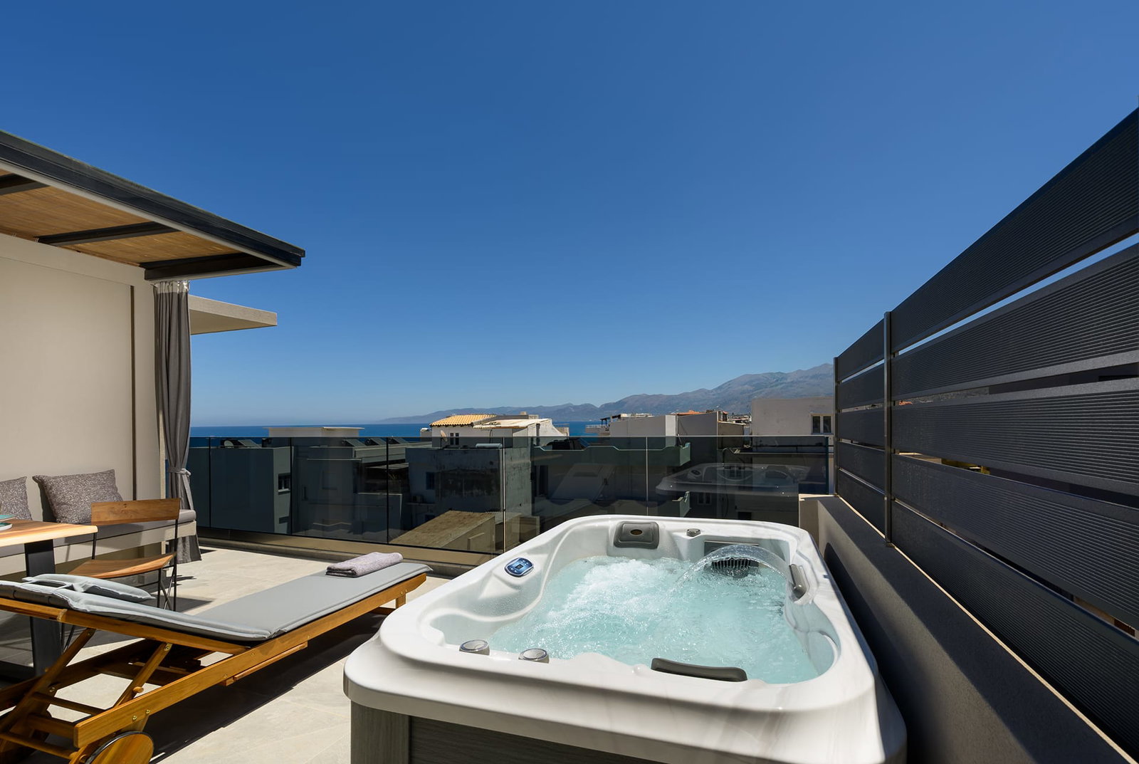 dal travel Eleana Beach Suites