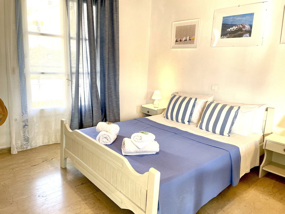 Sunflower Apartments & Studios