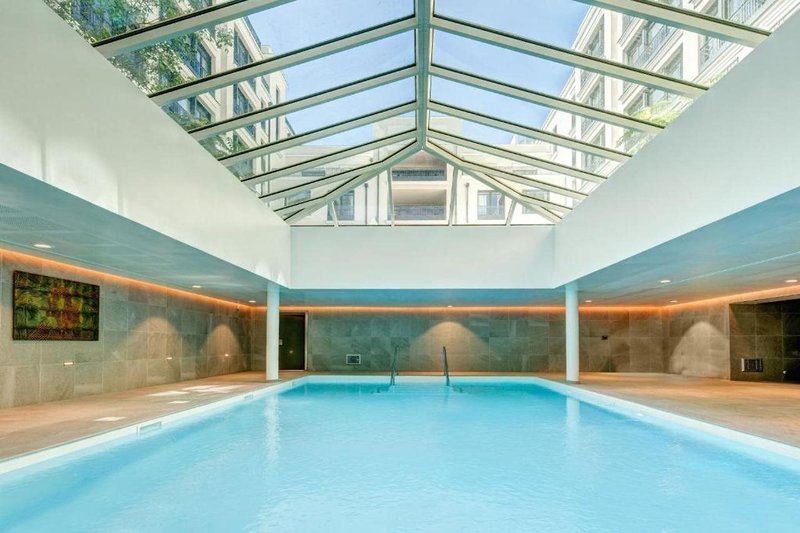 Quality Suites Val D'europe