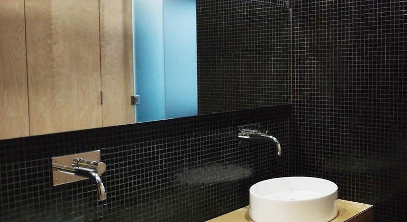 Hotel Bonvalot Guest House