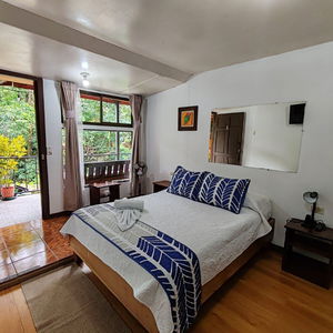 Hotel Cabinas El Pueblo B&B cazare Puntarenas