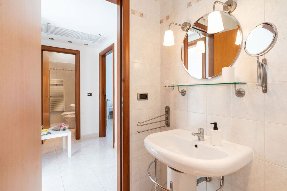 Hotel 3943 La Casa Di Achille By Barbarhouse