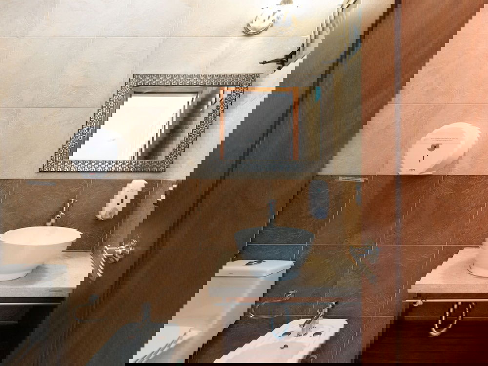 Hotel Capital O Hotel Vitale