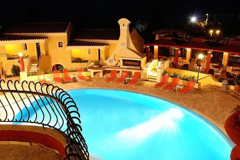 dal travel Mediterranean Blue Complex