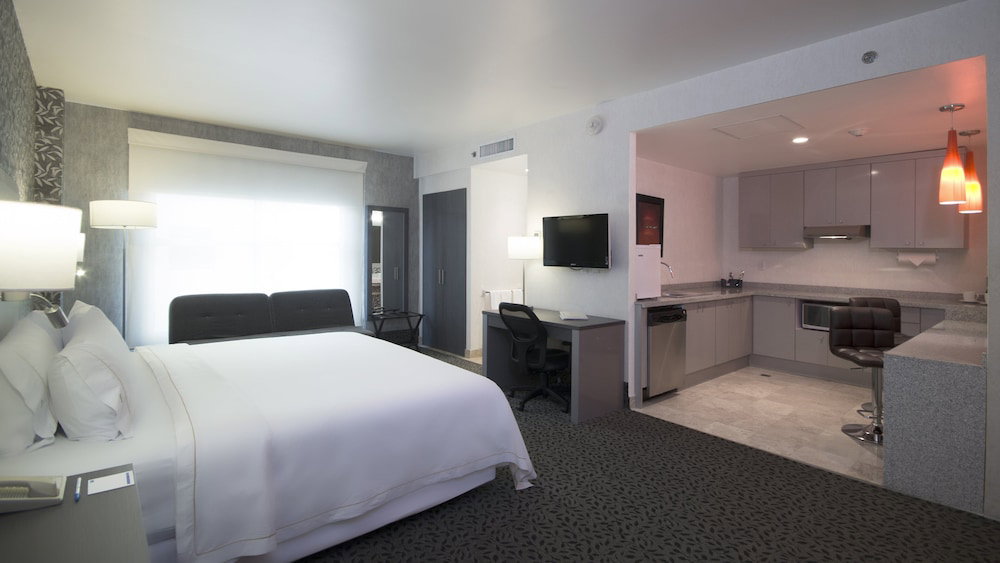 Hotel Holiday Inn Express Queretaro By Ihg