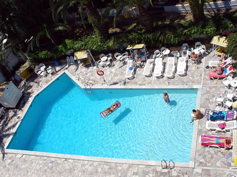 dal travel Oasis Hotel