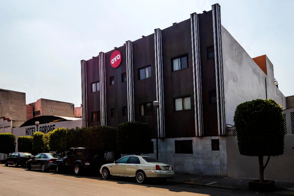 Hotel Oyo Hotel Sr92