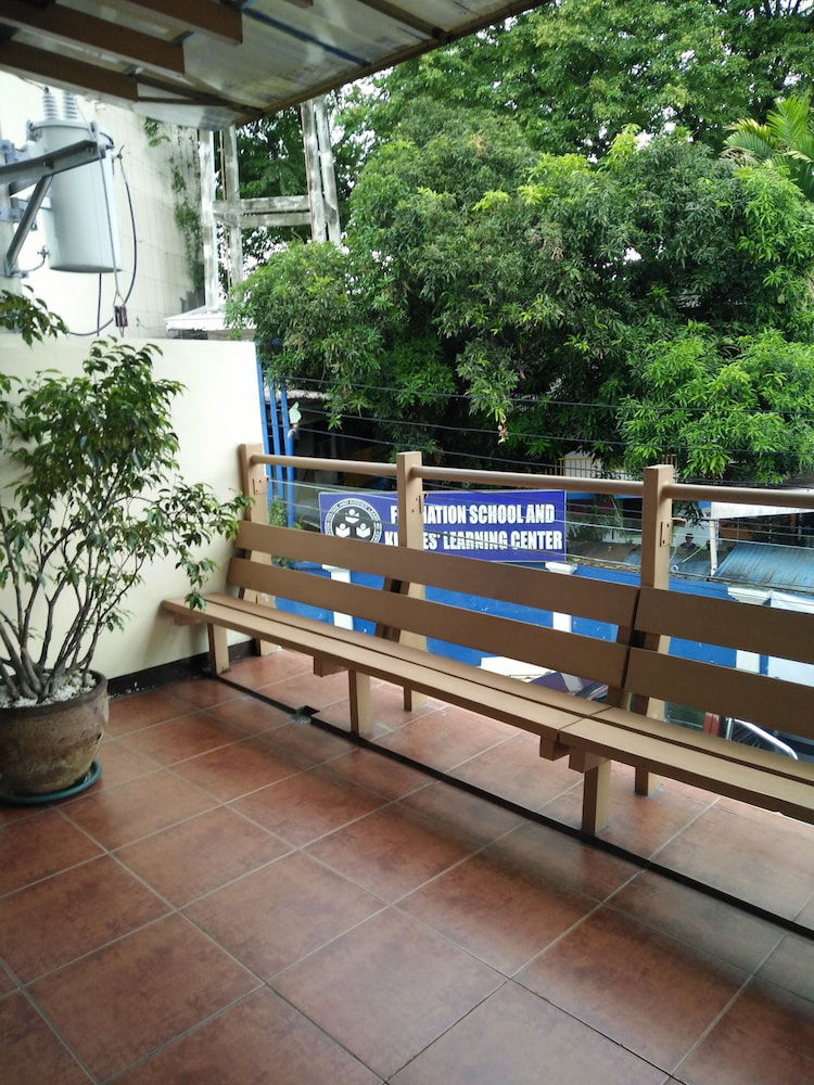 Hotel Go Land Pension House