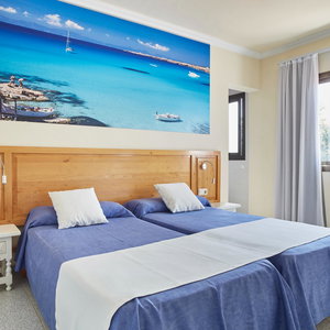 Hotel Invisa Aparthotel Casa Luis cazare Santa Eularia des Riu