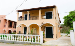 Hotel Nikos Cassiopeia cazare Kassiopi
