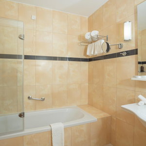 Hotel Family Hotel La Luna cazare Pag