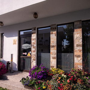 Hotel Bungalouri La Mare Saturn cazare Saturn