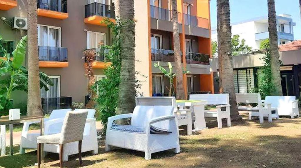 Dionisus Hotel