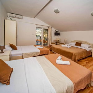 Hotel Apartments Markovic cazare Dobrota