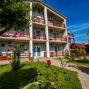 Hotel Casa Ypu cazare 2 Mai