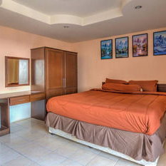 Hotel The Links Hotel Pattaya cazare Pattaya