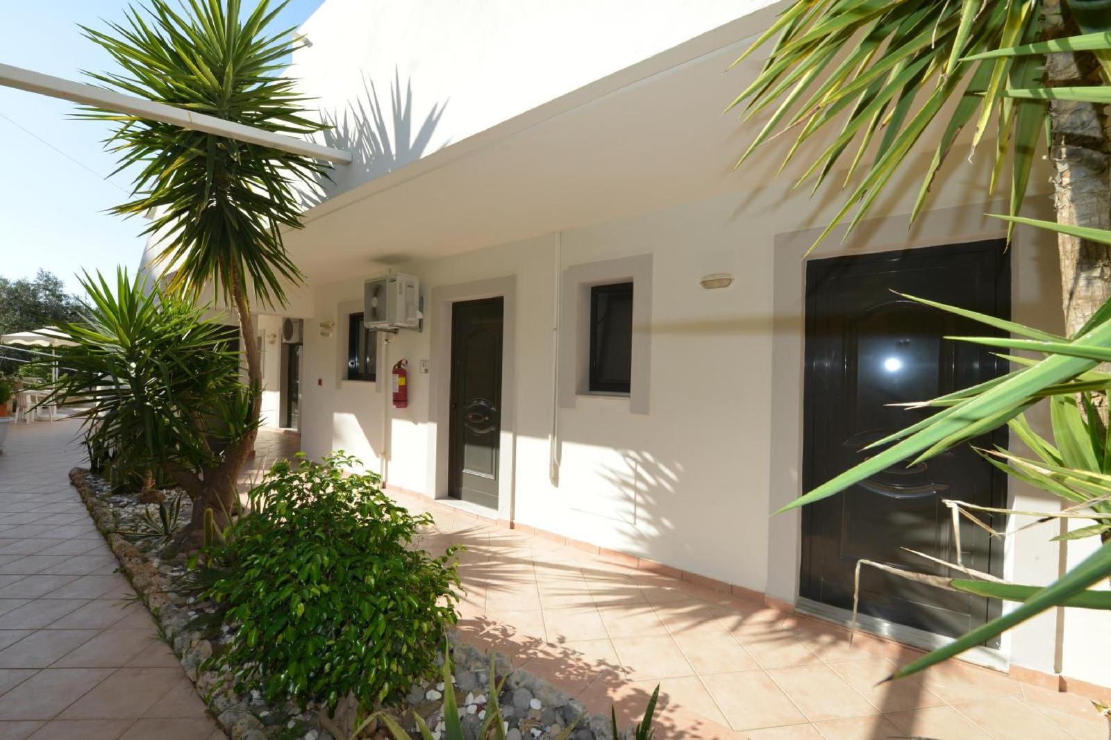 Golden View Studios