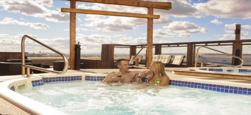 Hotel Acclaim Hotel By Clique