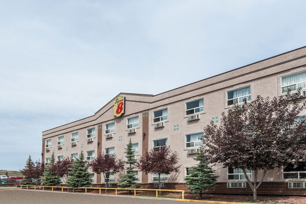 Hotel Super 8 Edmonton West