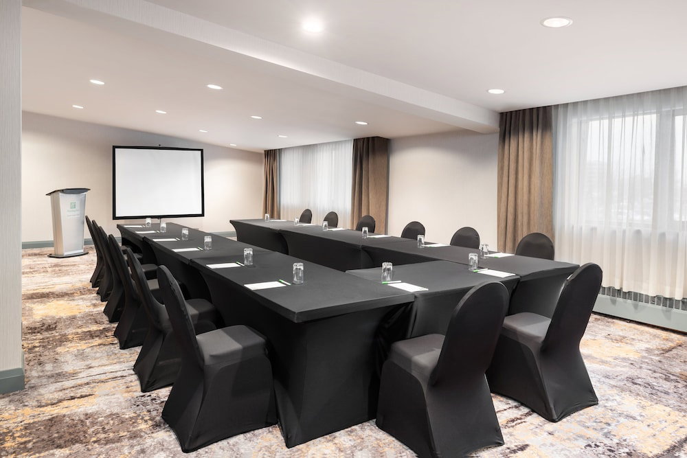 Hotel Holiday Inn Toronto Airport East By Ihg