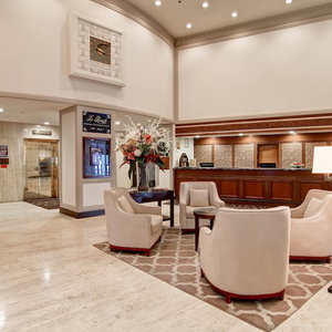 Hotel Chateau Lacombe Hotel cazare Edmonton
