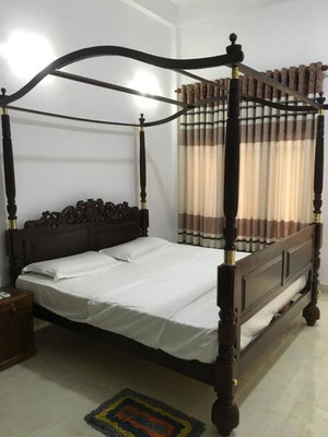 Hotel Sea Breeze cazare Bentota