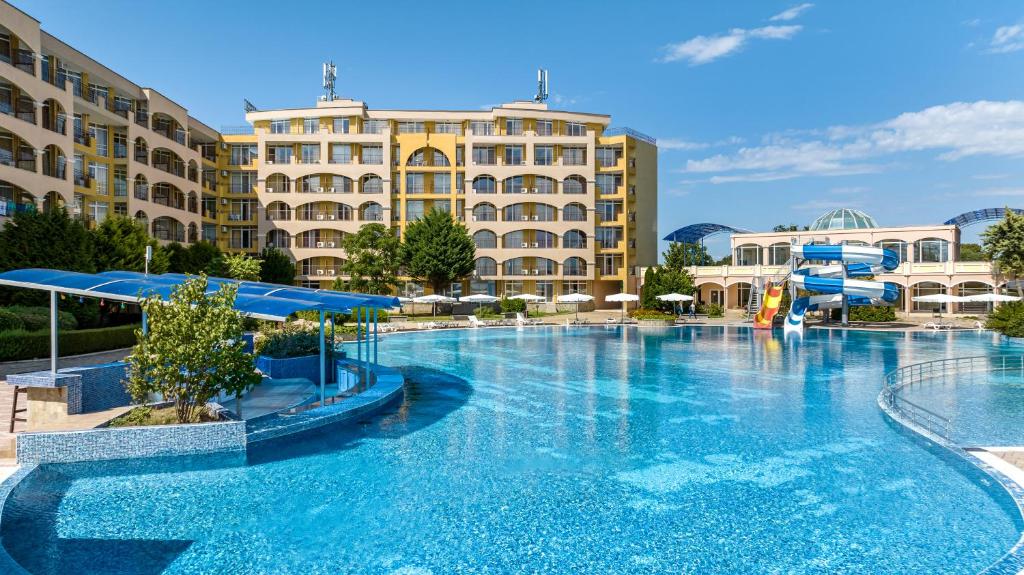 Midia Family Resort