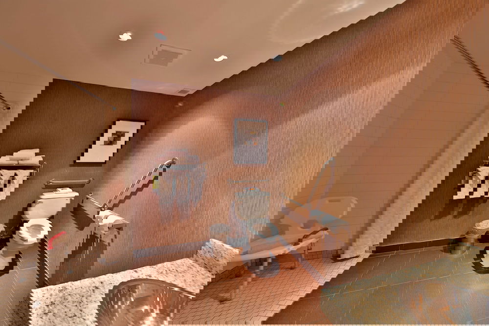 Hotel Edmonton Hotel And Convention Centre