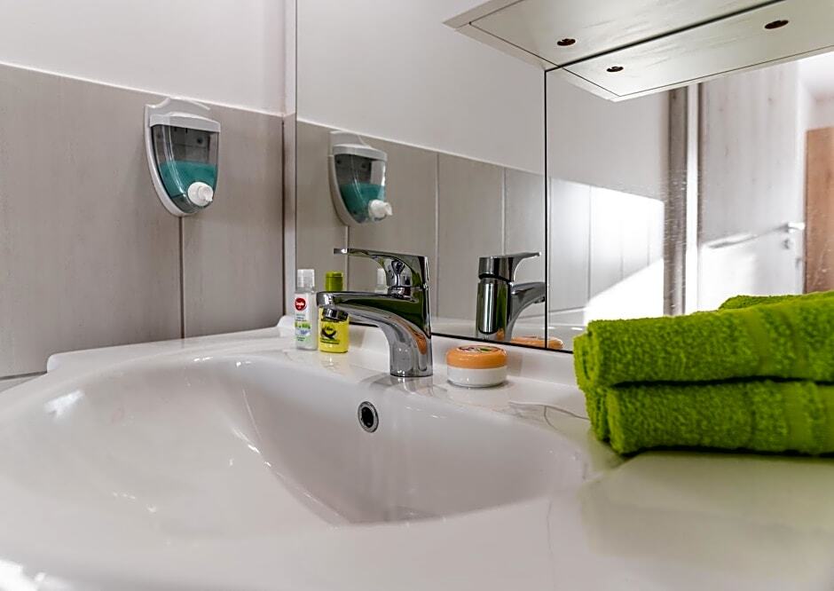 Hotel Zen House