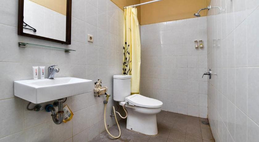 Hotel D'joemah Nadja Homestay