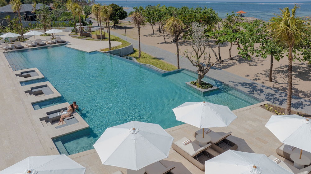 Hotel Sumitra Luxury Villas A Pramana Experience