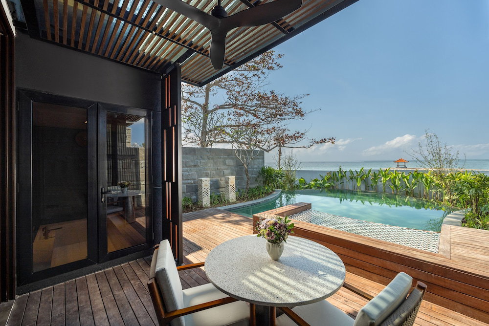 Sumitra Luxury Villas A Pramana Experience