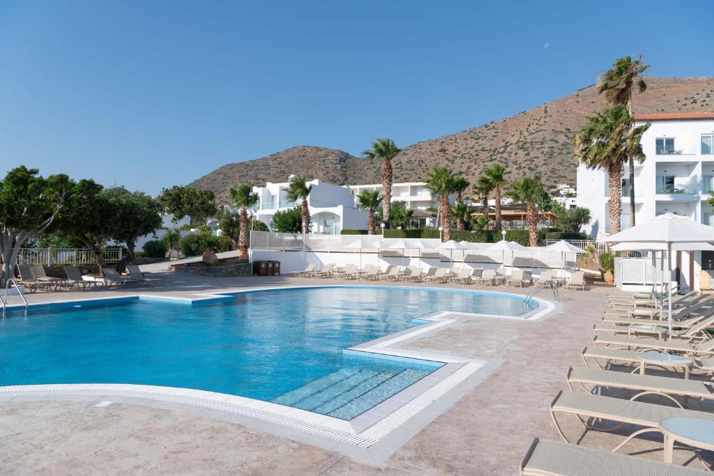Elounda Breeze