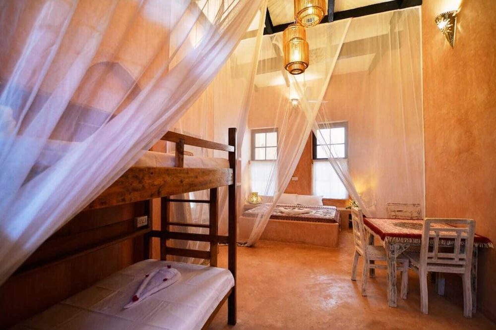 Hotel Tulia Old Town