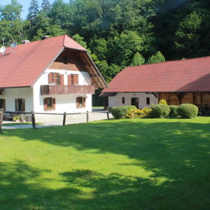 Hotel Turisticna Kmetija Seruga cazare Novo Mesto