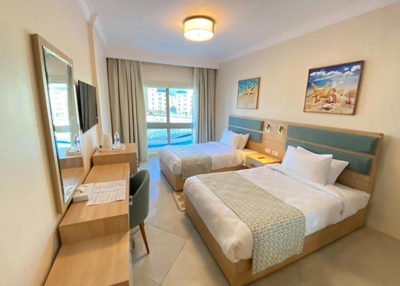 Hotel Azur One Eleven Hotel