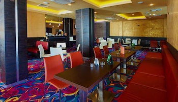 Paradise Hotel - Pomorie