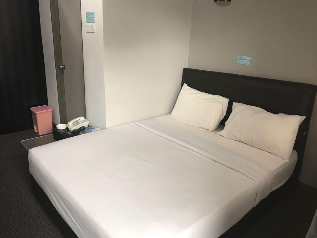 Hotel Myangkasa Akademi And Resort