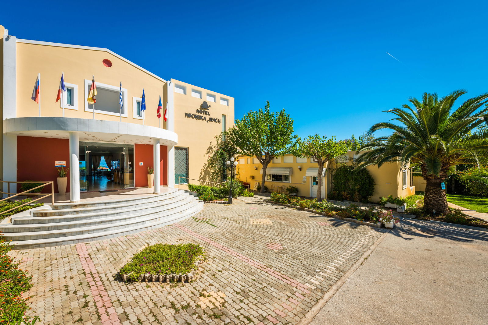 Hotel Niforeika Beach