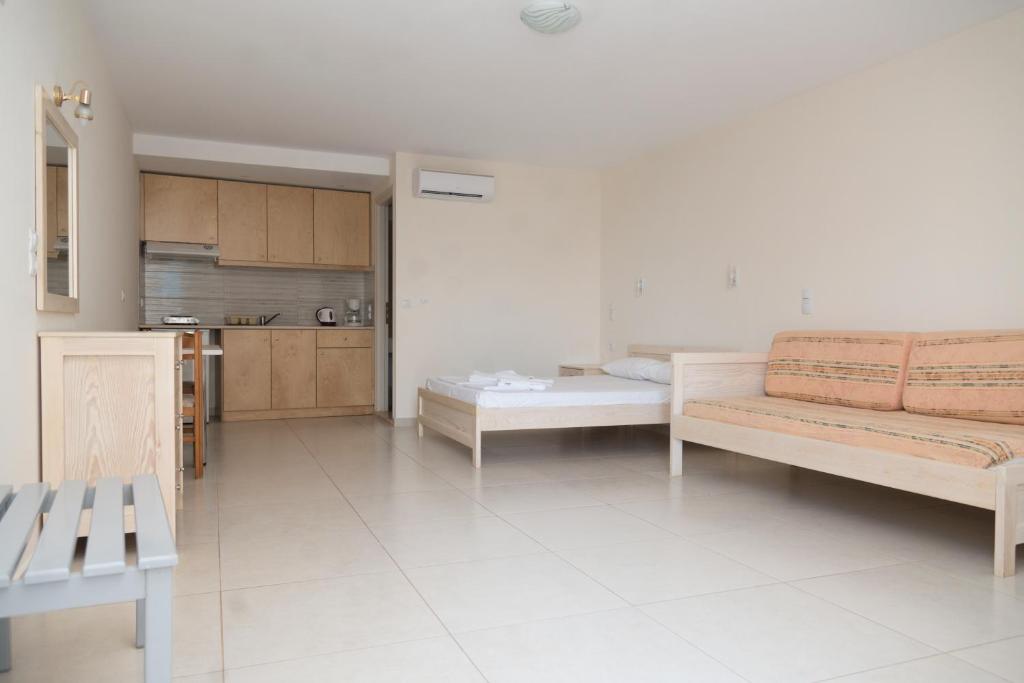 dal travel Sunset Studios & Apartments