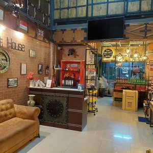 Hotel The Lofthouse Sansai cazare San Sai