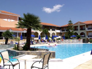 Hotel Dennys Inn cazare Kalamakion