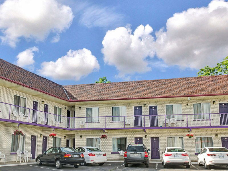 Hotel Falls Lodge By The Falls